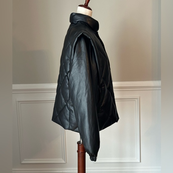 NEW Pistola Callista Puffer Jacket with Removable Sleeves size Medium - Picture 2 of 16